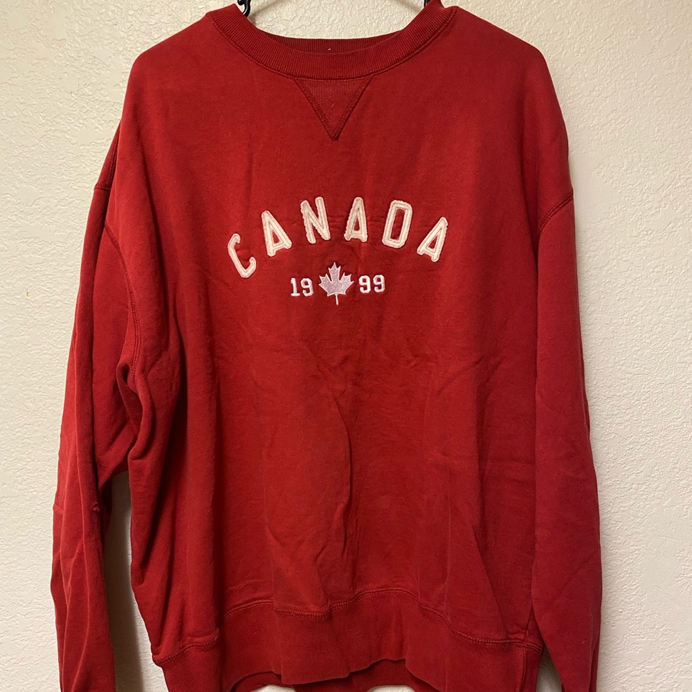 1999 Canada crewneck sweater